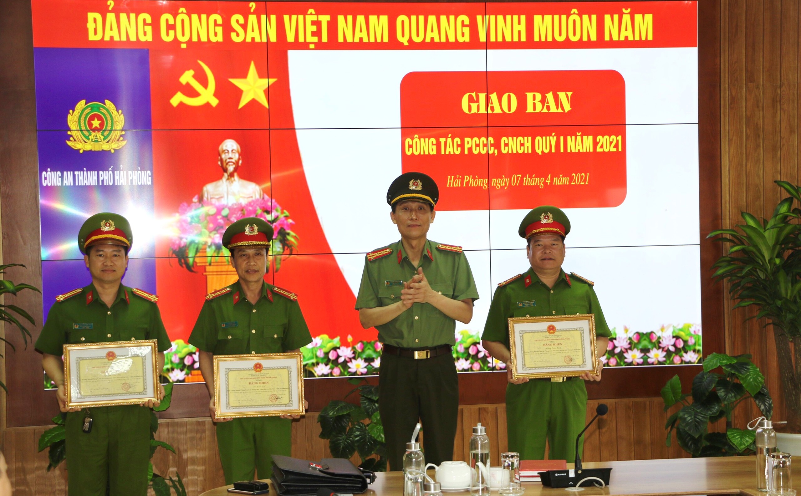 Giao ban công tác phòng cháy chữa cháy và cứu hộ cứu nạn quý I năm 2021